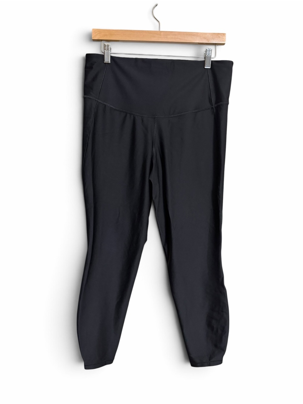 all in motion Black High-Rise Performance Leggings